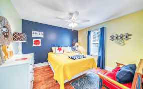 Downstairs bdrm #2 - Queen bed